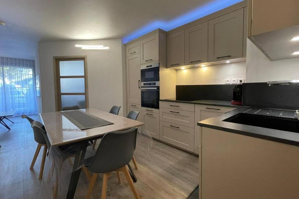 Superbe Appartement Cosy - Plage Des Minimes La Rochelle  Bagian luar foto