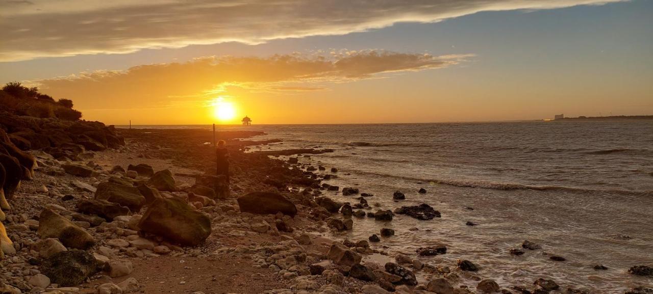 Superbe Appartement Cosy - Plage Des Minimes La Rochelle  Bagian luar foto
